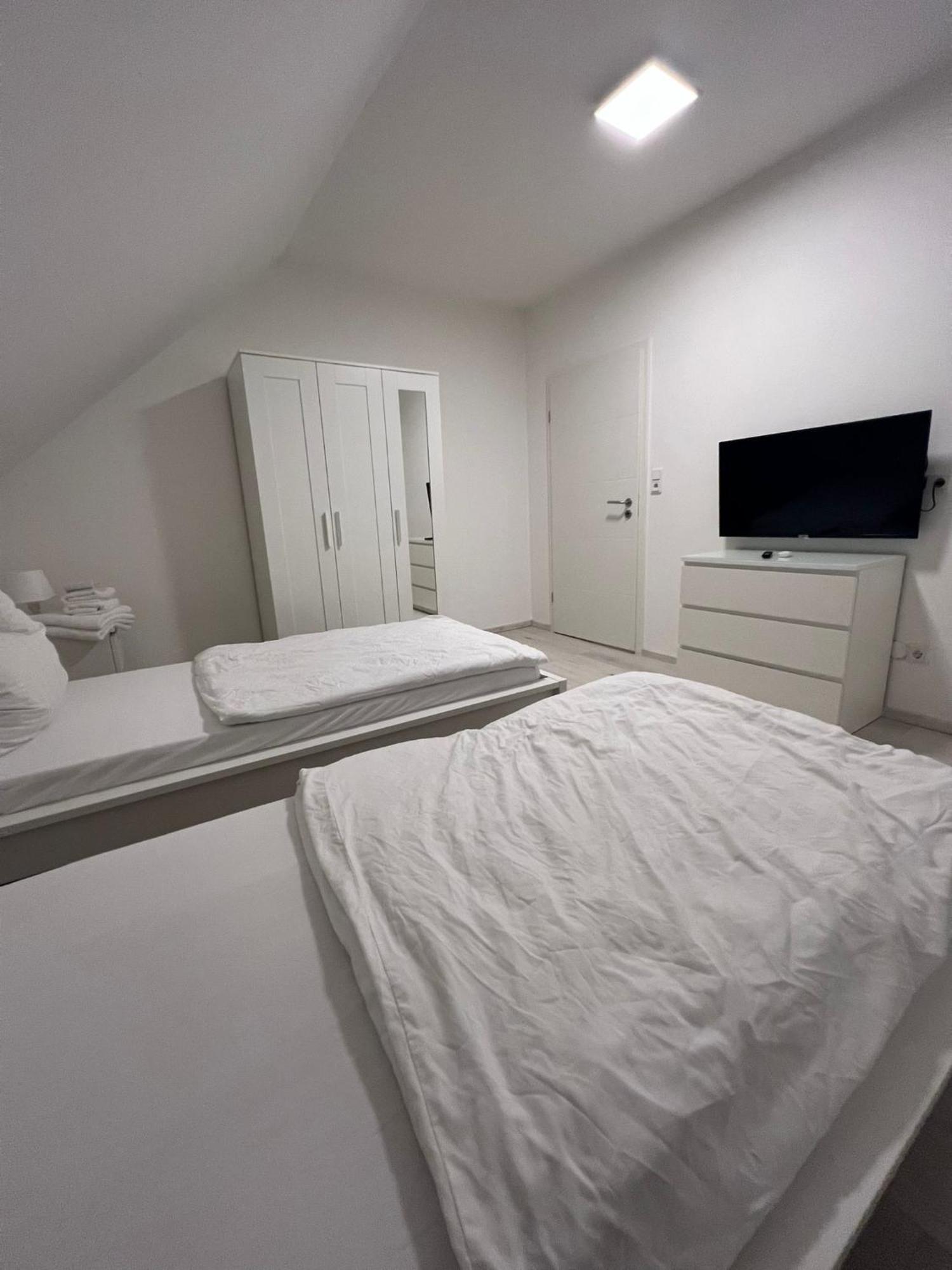 Premium Apartment Bochum Near Duesseldorf Airport Esterno foto
